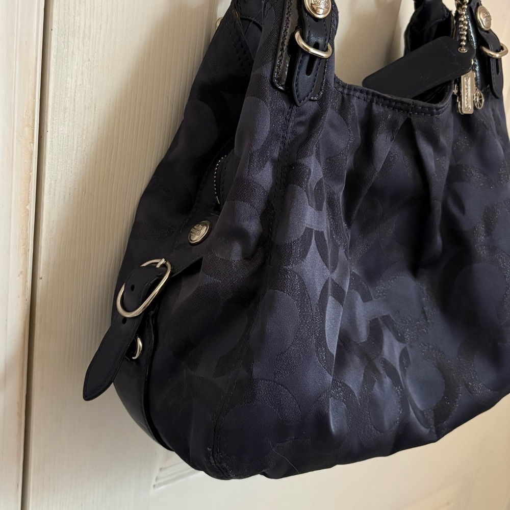 COACH Maggie Shoulder Bag in Navy with Silver Hardware - Picture 3 of 11